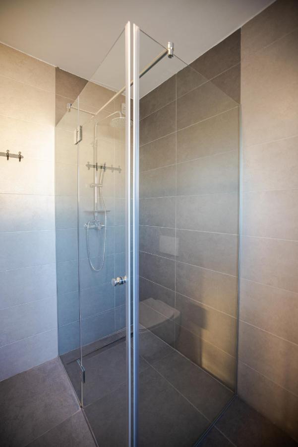Royal Promons - Heated Pool Villa Стариград-Пакленица Екстериор снимка